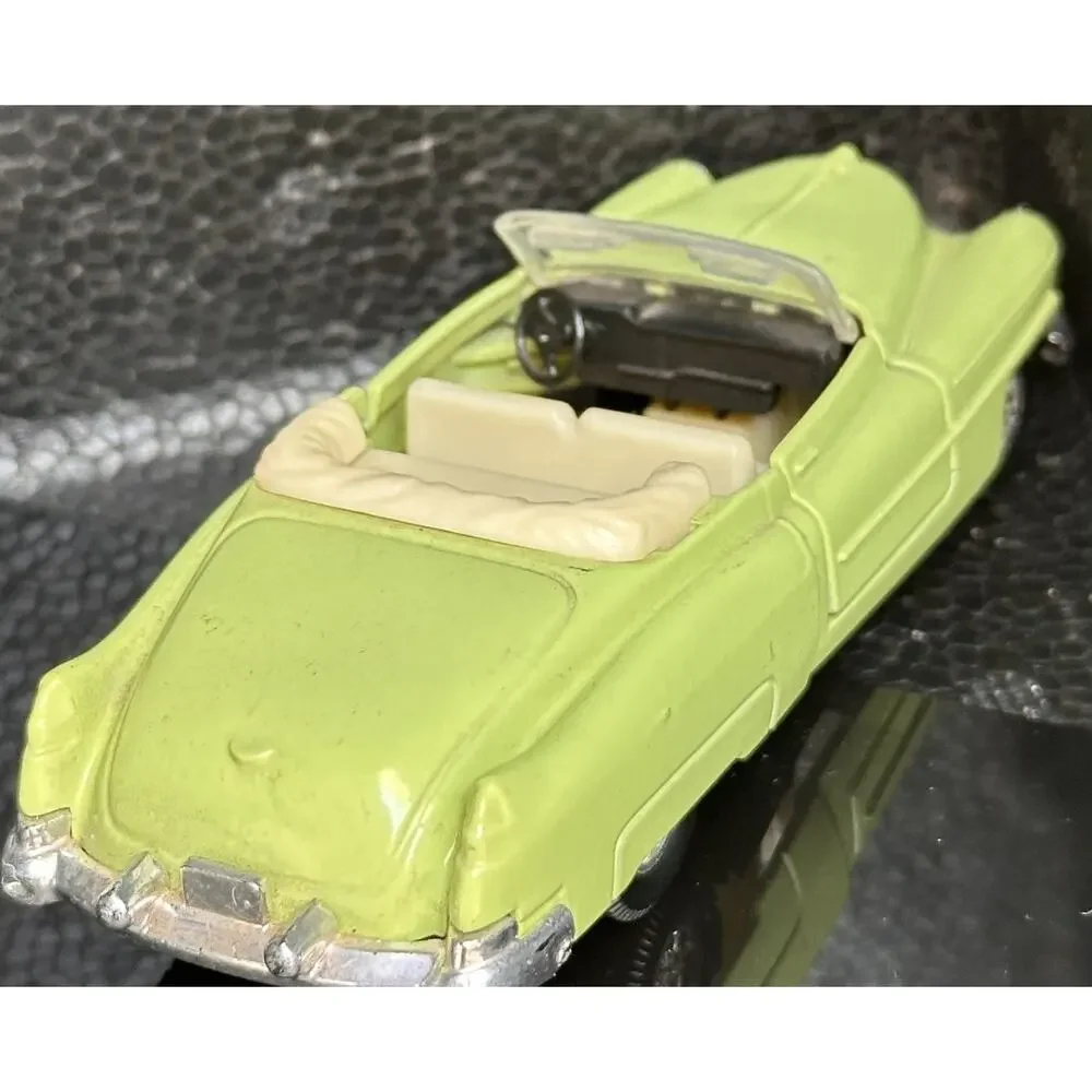 A8 Vintage Diecast Convertible Car Lime Green 1950s Style w/ Case Thailand Made